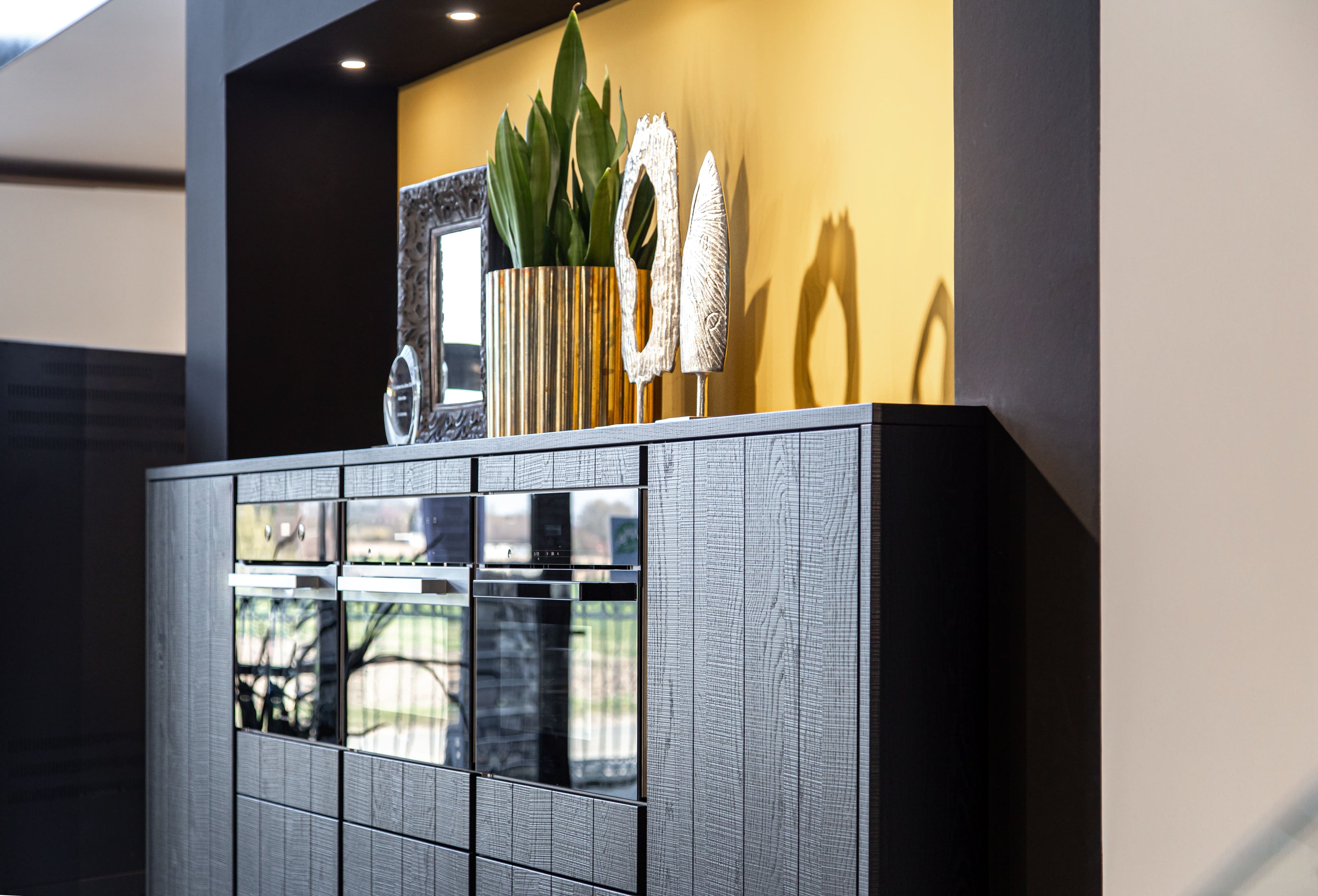 How to Style Your Home with Trendy Display Units and Bathroom Cabinets