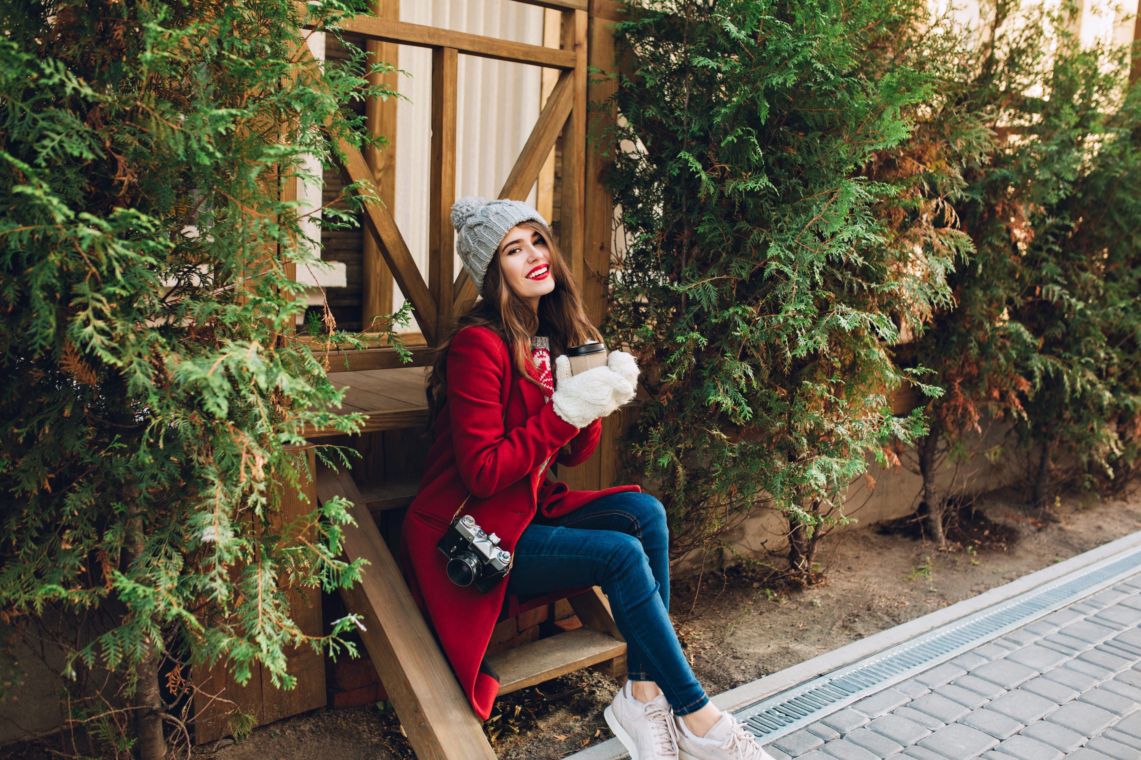From Curb Appeal to Cozy Corners: The Home Styling Trends Canadians Can’t Stop Clicking