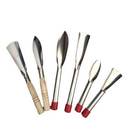 Sturdy Stainless Steel Weeder, Ergonomic Wooden Handles