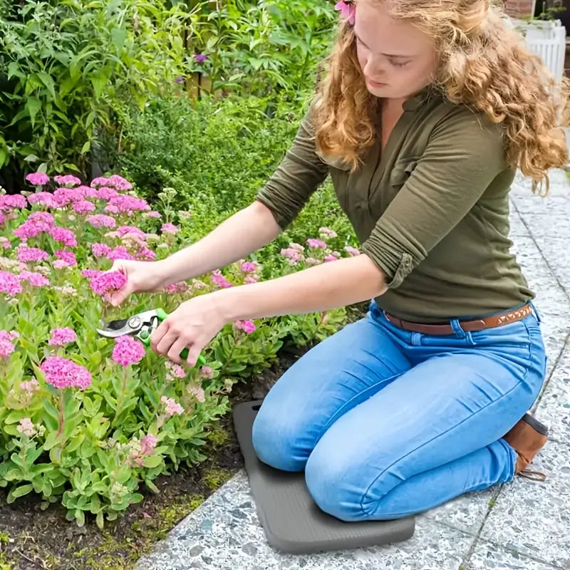 Gardening Knee Pad, Cushioned and Non-Slip