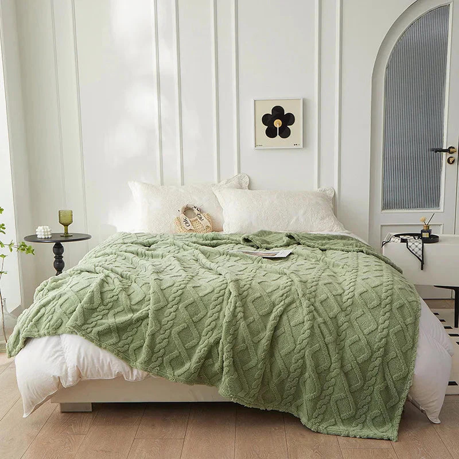 Reversible Plush Blanket, Cozy Design