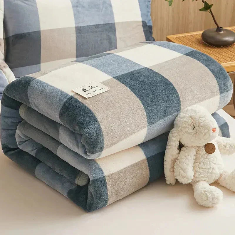 Snug Flannel Throw, Warm and Plush