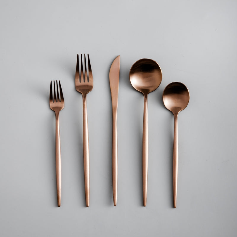 MINIMALIST CUTLERY SET | ELEGANT DESIGN