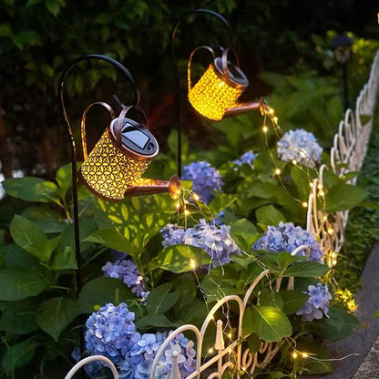 Solar-Powered Watering Can Light, Decorative Outdoor Illumination