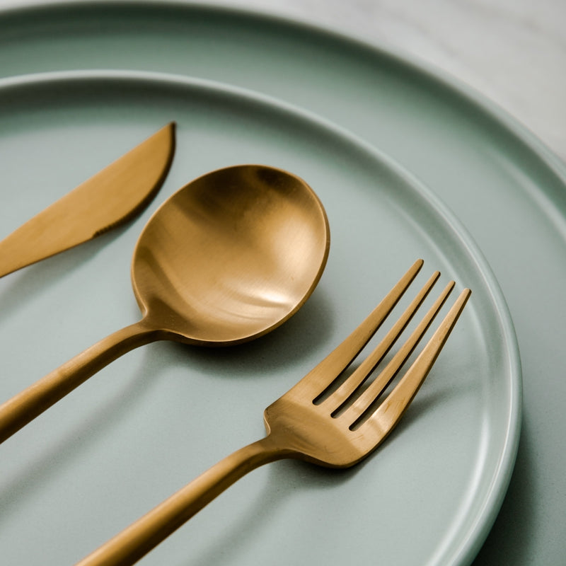 MINIMALIST CUTLERY SET | ELEGANT DESIGN