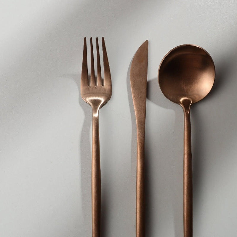 MINIMALIST CUTLERY SET | ELEGANT DESIGN