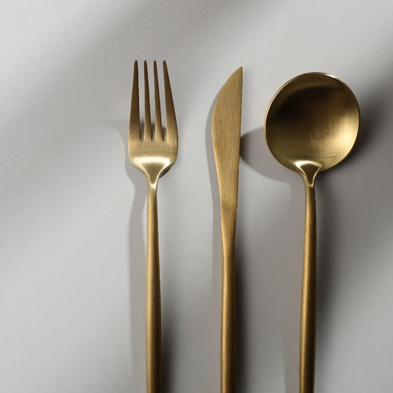 MINIMALIST CUTLERY SET | ELEGANT DESIGN