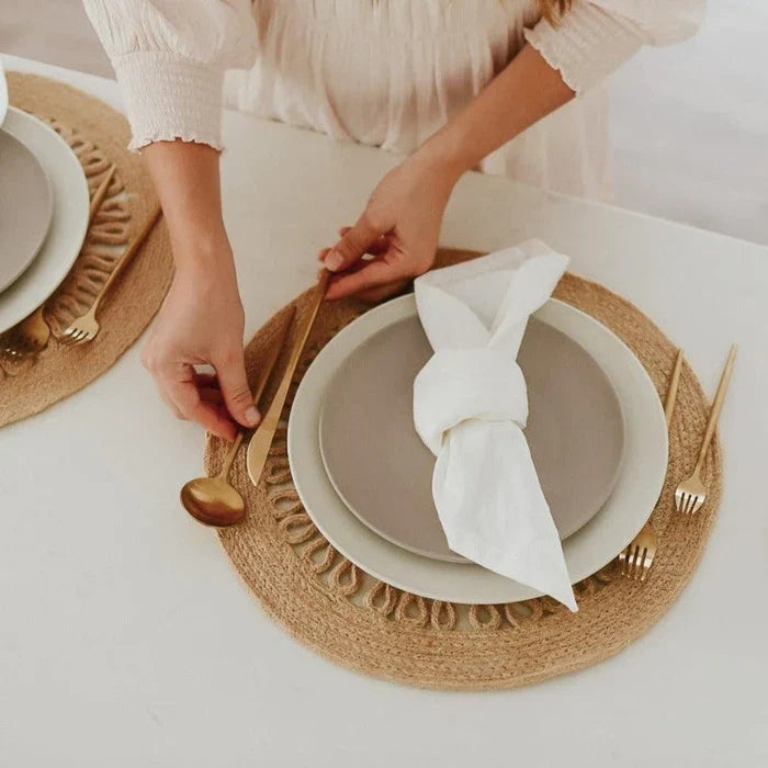 MINIMALIST CUTLERY SET | ELEGANT DESIGN