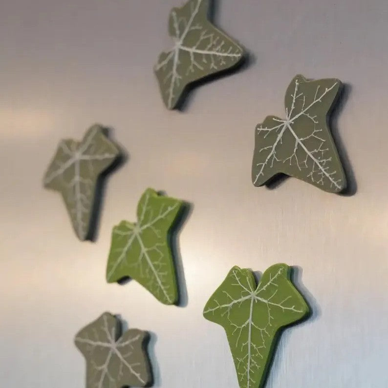 Artistic Refrigerator Magnet, Ivy Design