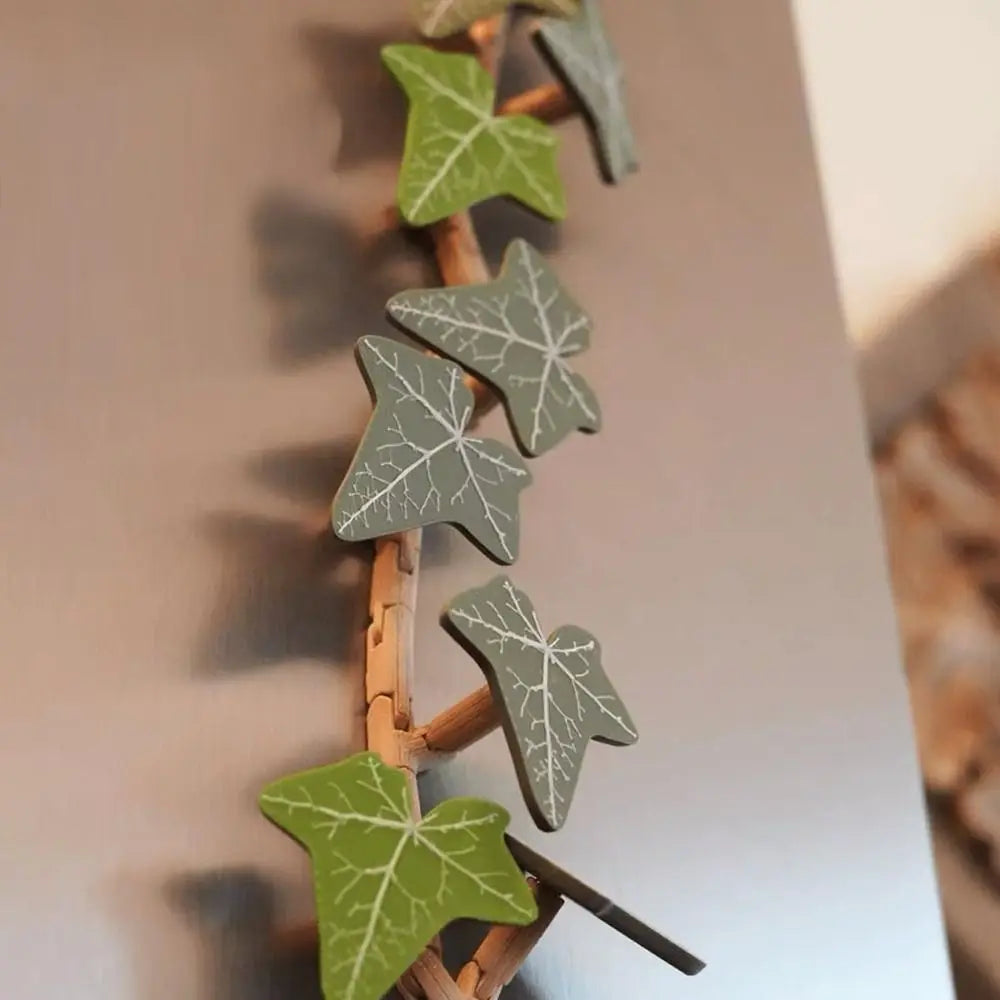 Artistic Refrigerator Magnet, Ivy Design
