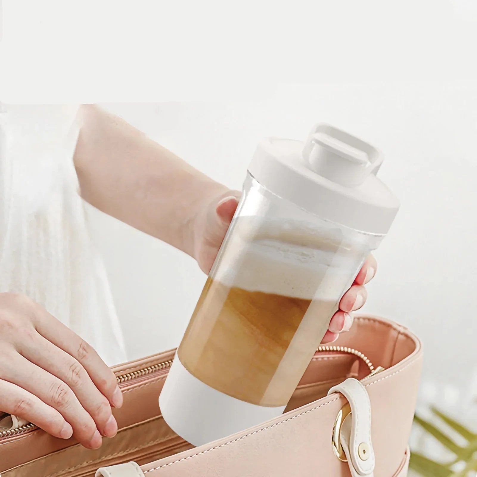 Portable Mixing Device, Convenient