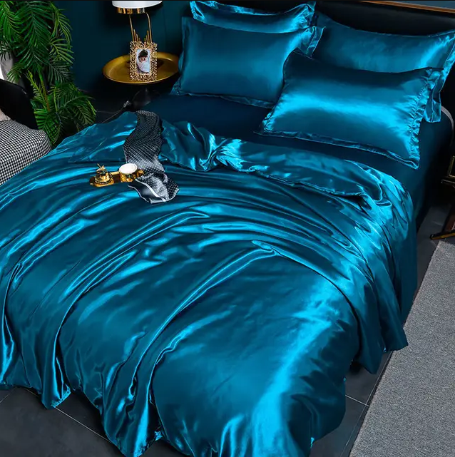 Sleek Bedding Set, Smooth Finish