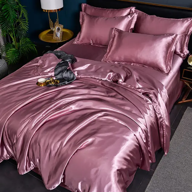 Sleek Bedding Set, Smooth Finish
