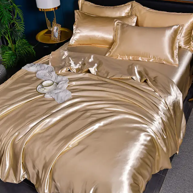 Sleek Bedding Set, Smooth Finish