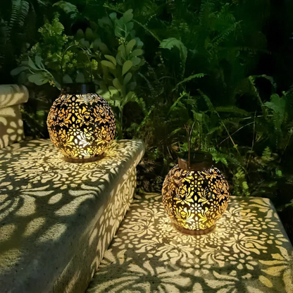Weather-Resistant Solar Hanging Light, Outdoor Garden Use