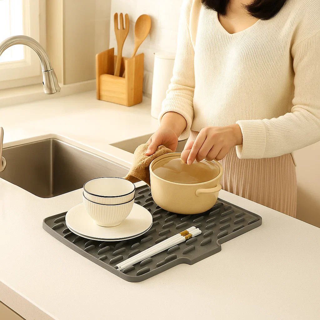 Heat-Resistant Drip Mat, Angled and Non-Slip