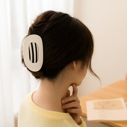 Cozy Hair Clip, Versatile Design