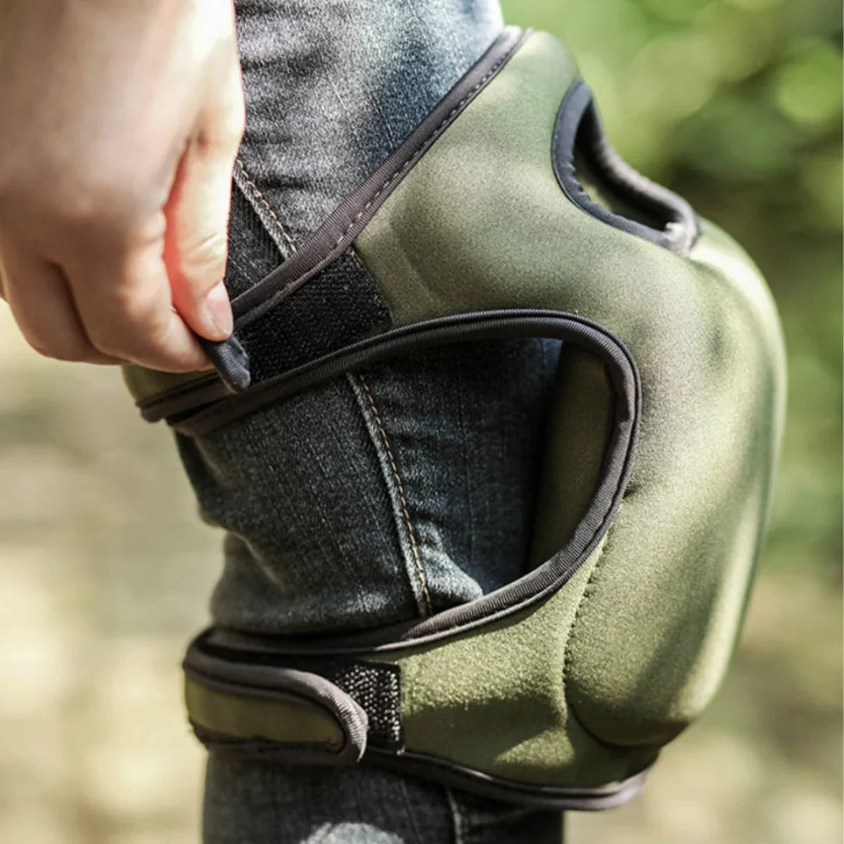 Comfortable gardening knee pads, padded support