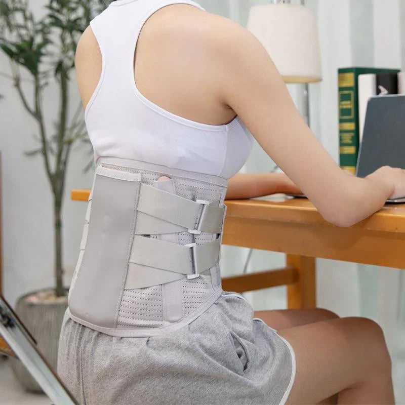 Supportive lumbar cushion, adjustable design